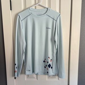 Women’s size Large Simms brand solarflex sun protection fishing shirt.